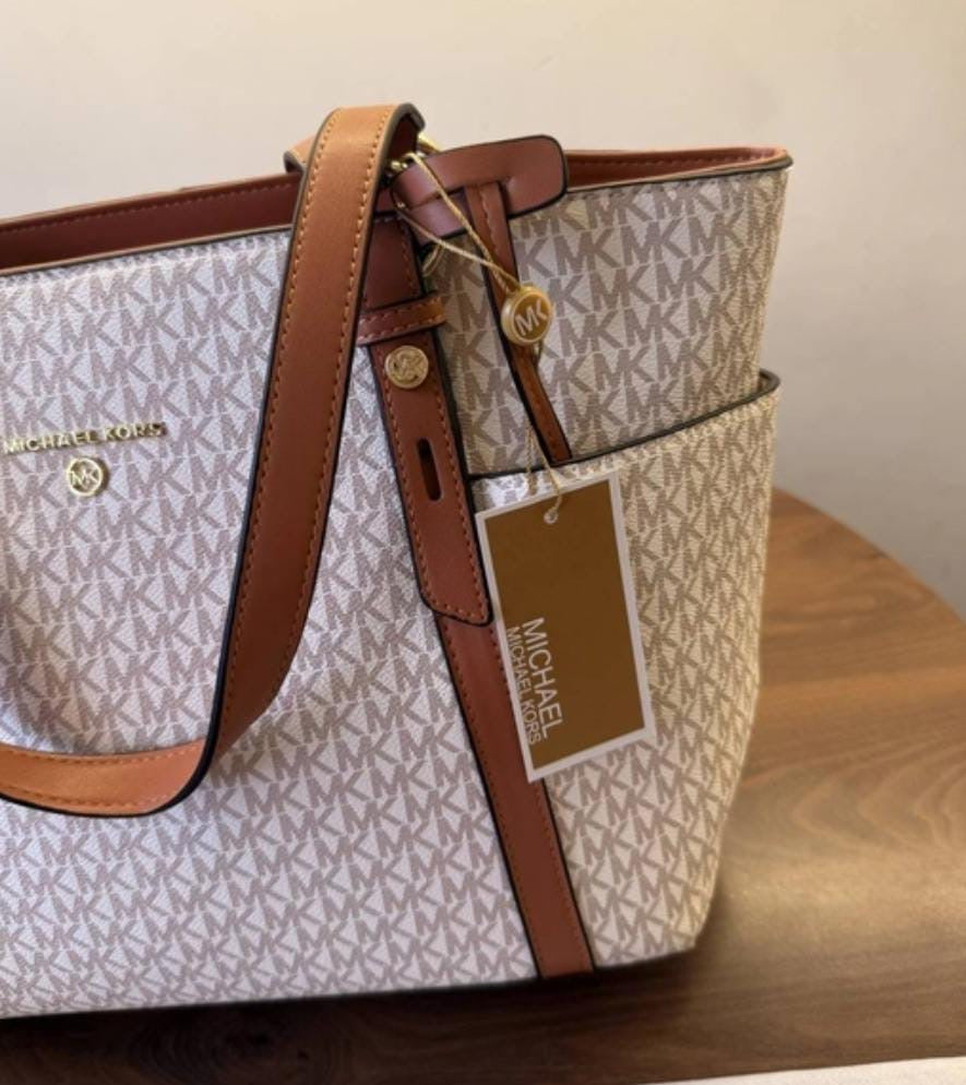 Michael Kors Jet Set Large Tote