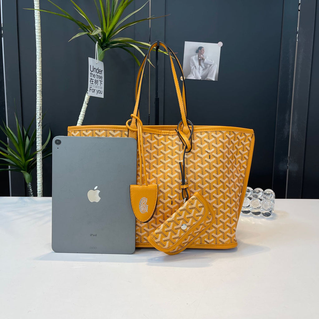 Goyard Tote with Detachable Wallet