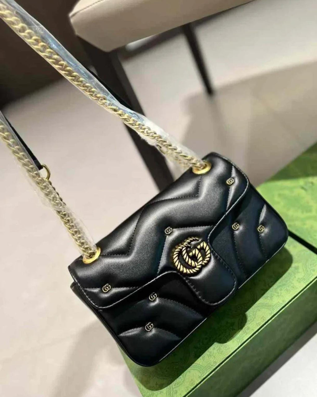 Gucci GG Marmont Small Matelassé Shoulder Bag