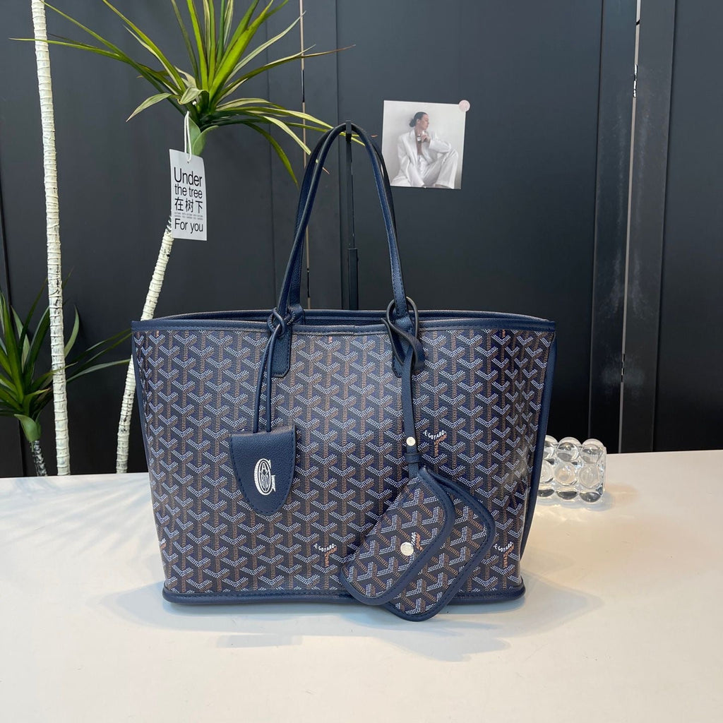 Goyard Tote with Detachable Wallet