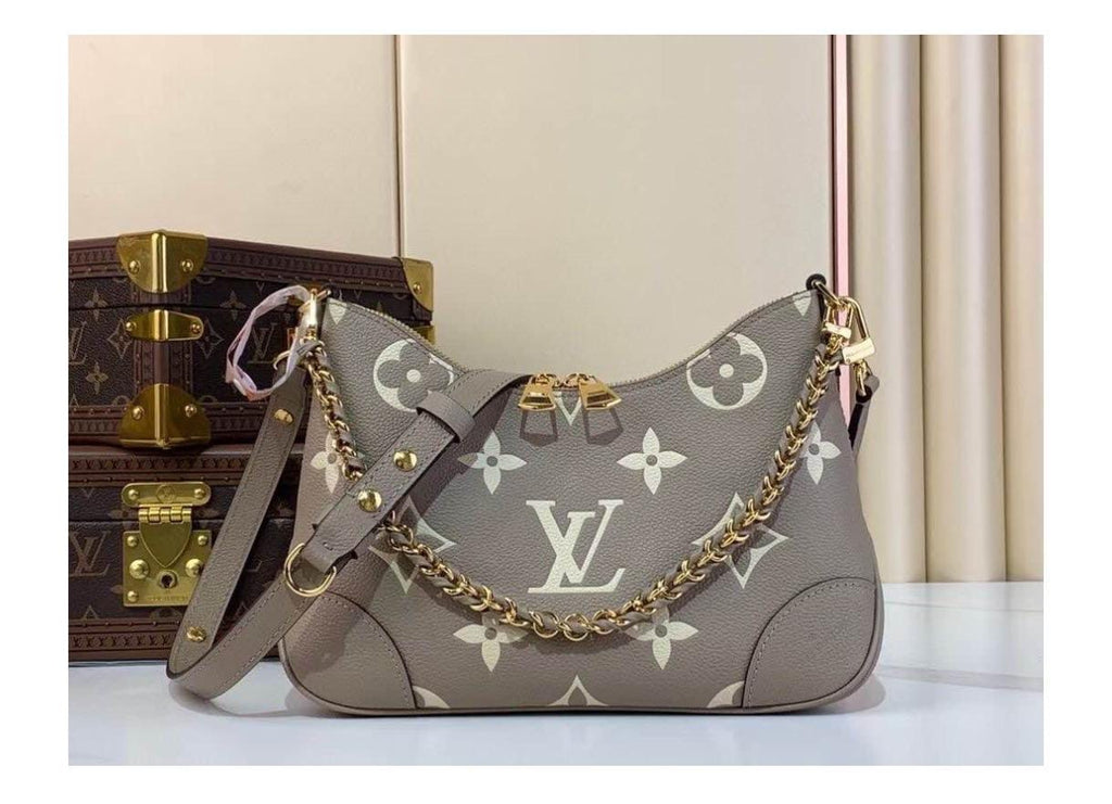 Louis Vuitton Hobo Bag