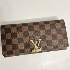 Louis Vuitton Marie-Lou Long Wallets