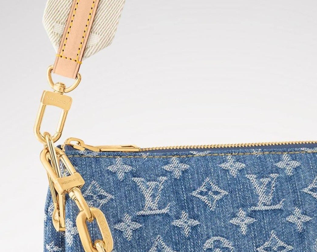 Louis Vuitton Liv Pochette